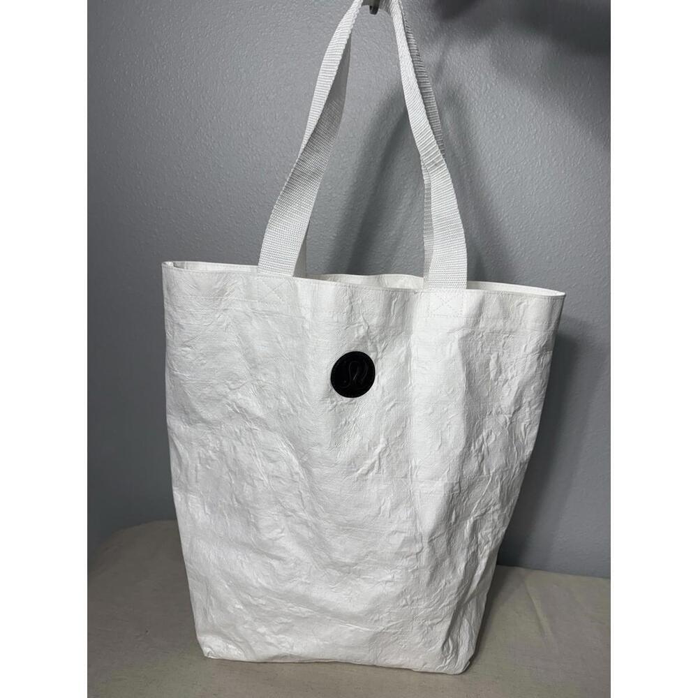 Lululemon Vintage‎ Black & White Holiday Small Shopping Tote Bag